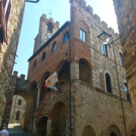 Villa Lucrezia - Dimora In Suvereto Suites&Apartments